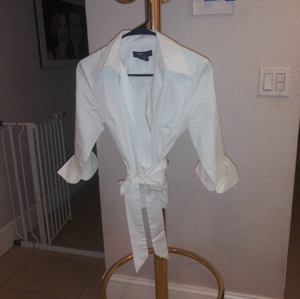 Express Stretchy White Blouse